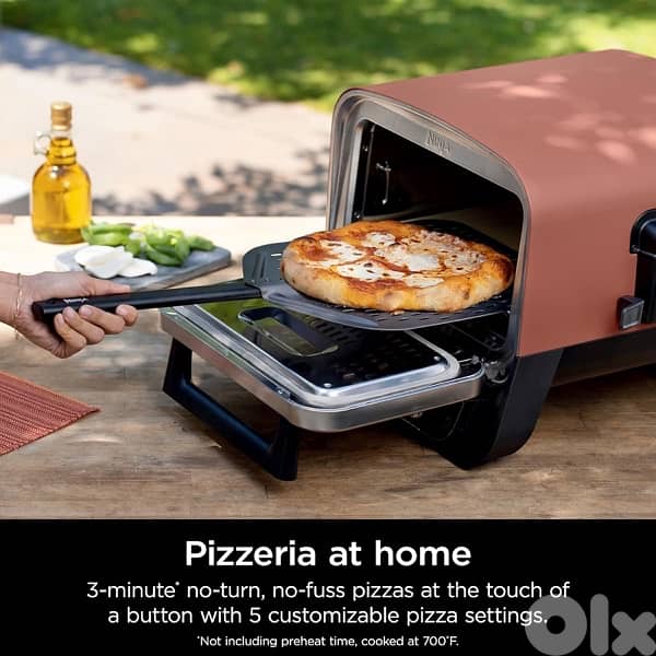 Ninja Woodfire 8-in-1 Electric Outdoor Pizza Oven 0