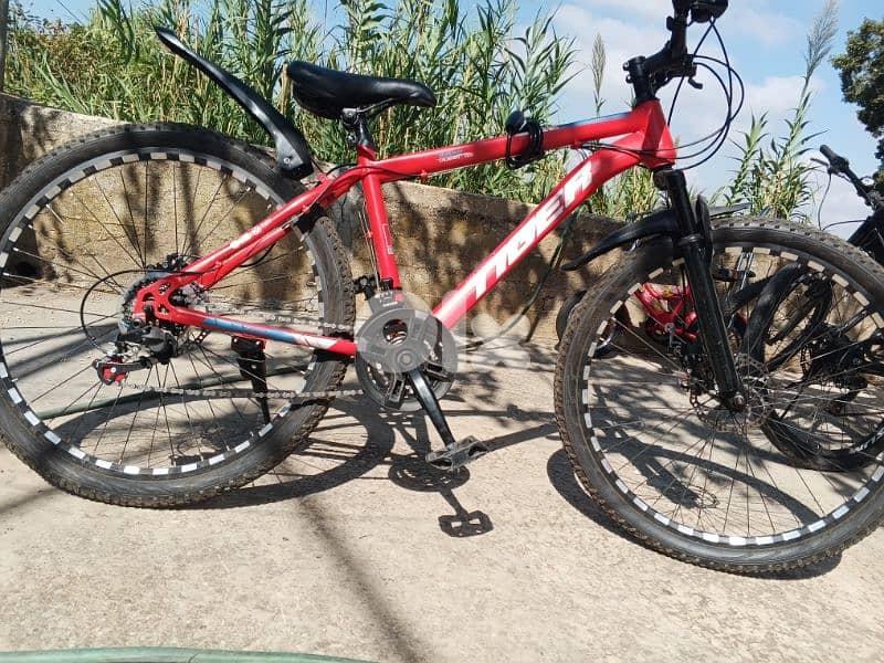 bike high quality used for only 2 months 1