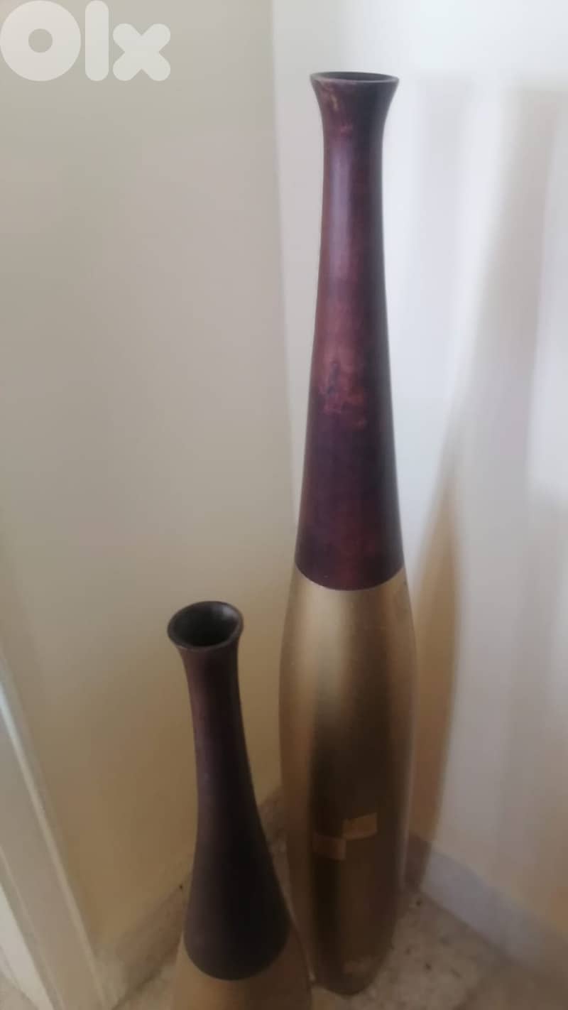 A collection of antique and vantage pieces 1