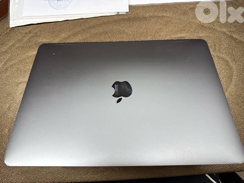 MacBook Pro 0
