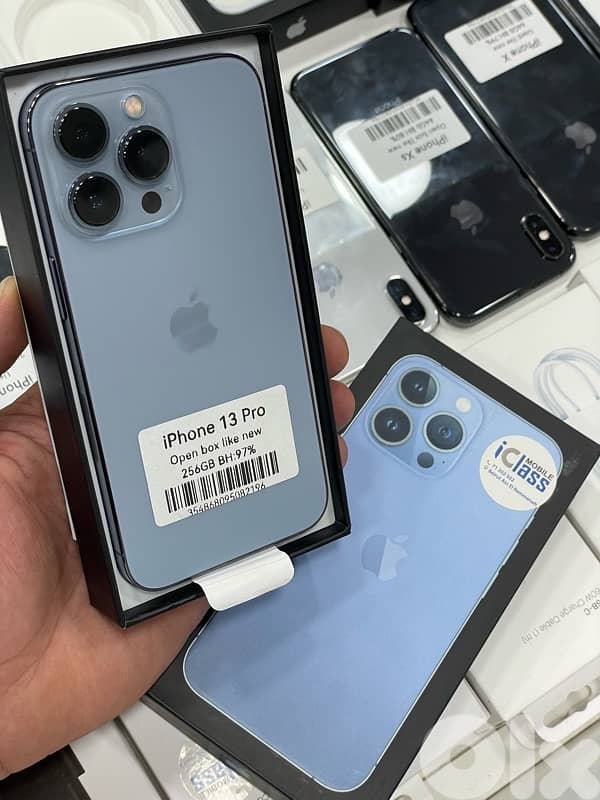 iPhone 13 Pro 256 GB open box like  new battery 97% waterproof 0