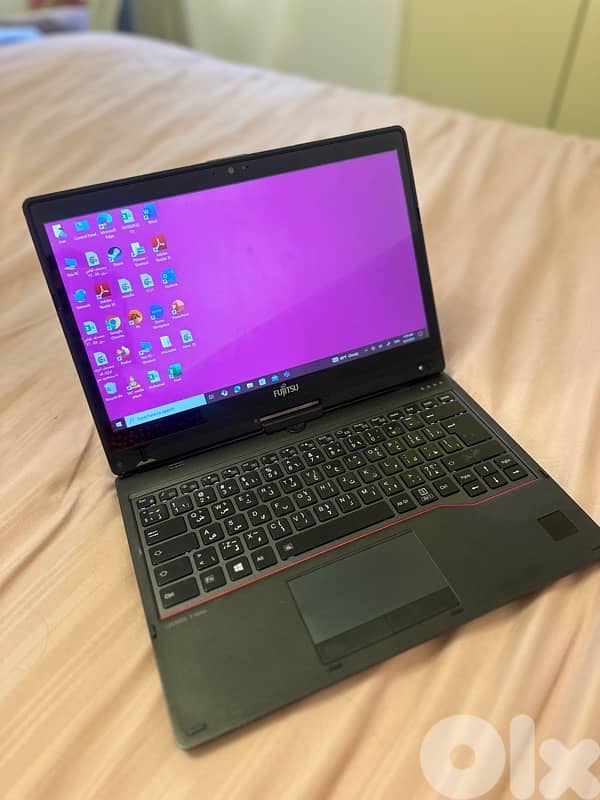 Fujitsu Lifebook Convertible 2-in-1 0