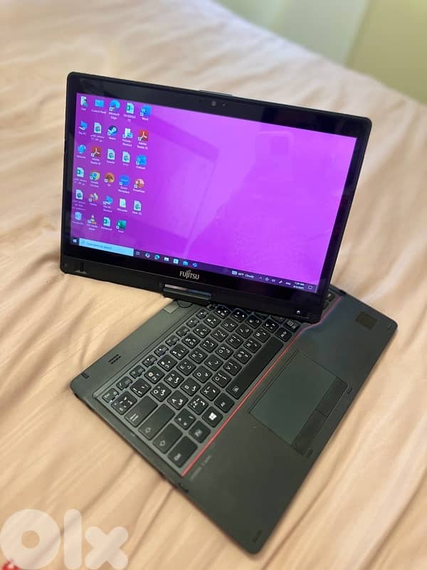Fujitsu Lifebook Convertible 2-in-1 1