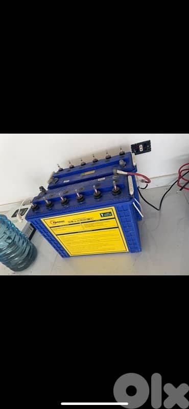 inverter with 2 Eastman batt 240A 1