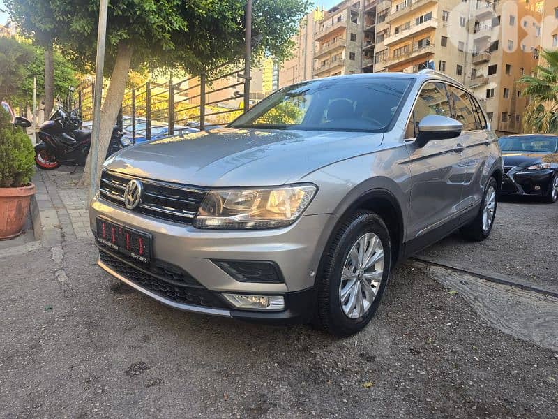 Volkswagen Tiguan SE 2017 Full service at ketteneh 0