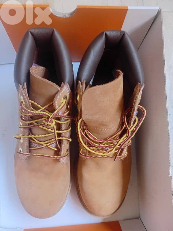 بوط timberland قياس 40 3