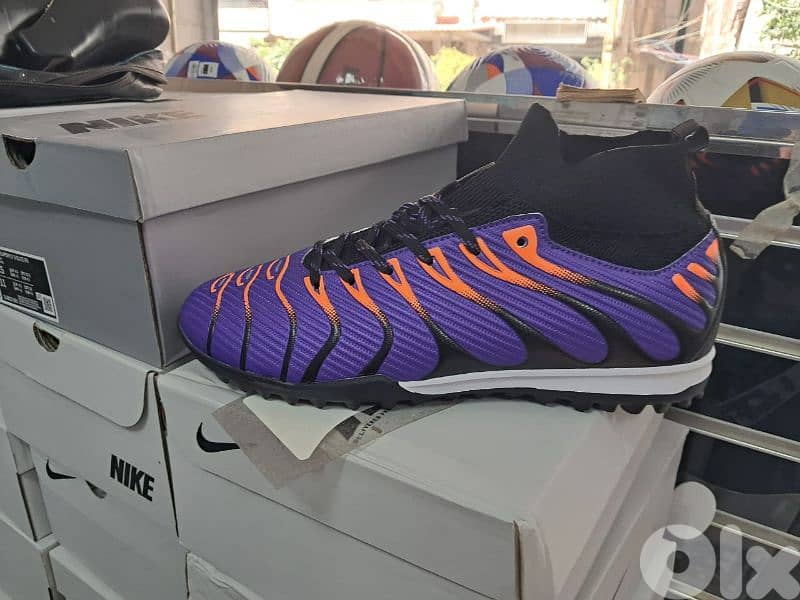 Football shoes highest quality order now 0
