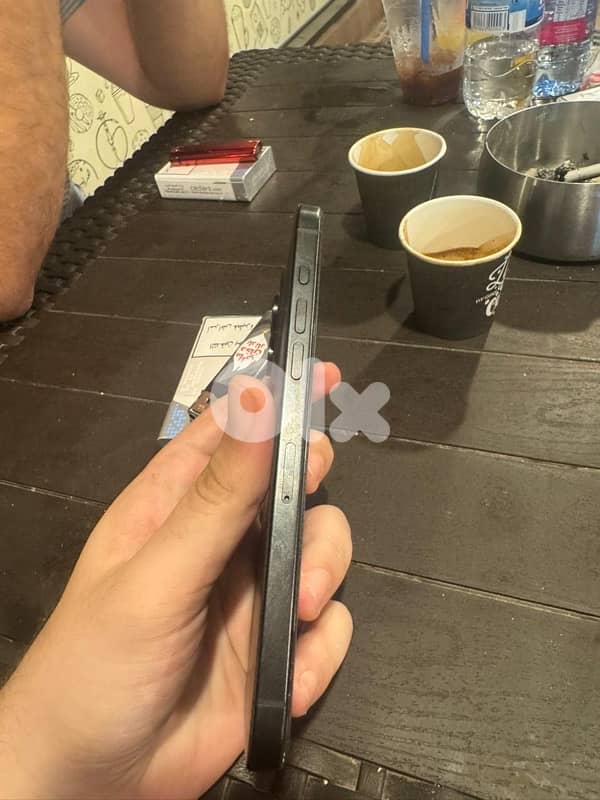 iphone 15 pro max 4