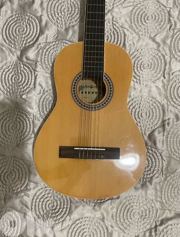 Classic guitar brand fiesta 2