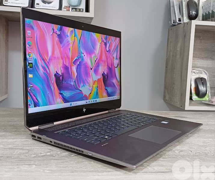 HP ZBOOK touch flip - I9 GEN 9 HK - 32 RAM - 4 GB VGA DEDICATED NVIDIA 1