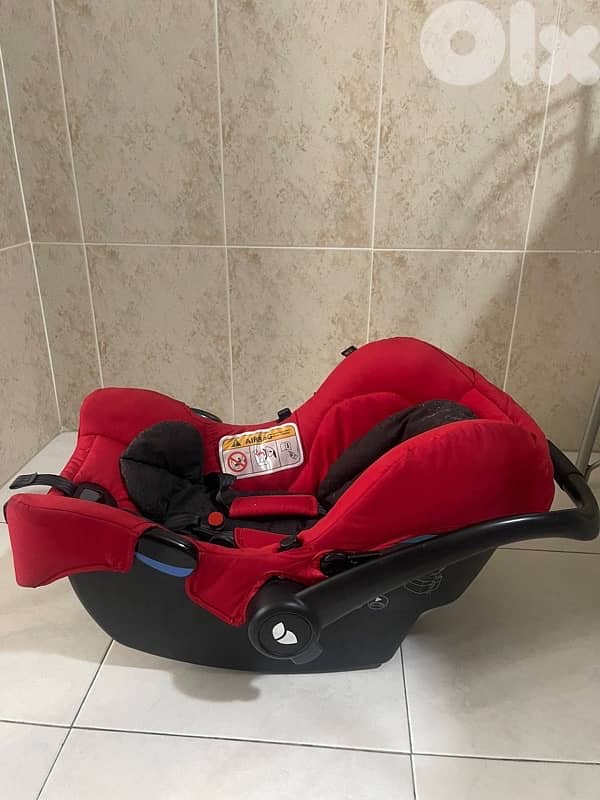 Joie car seats with base 2