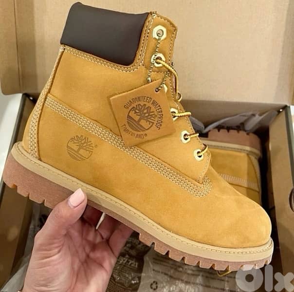 Winter boots New original unworn timberland shoes for men in box 0