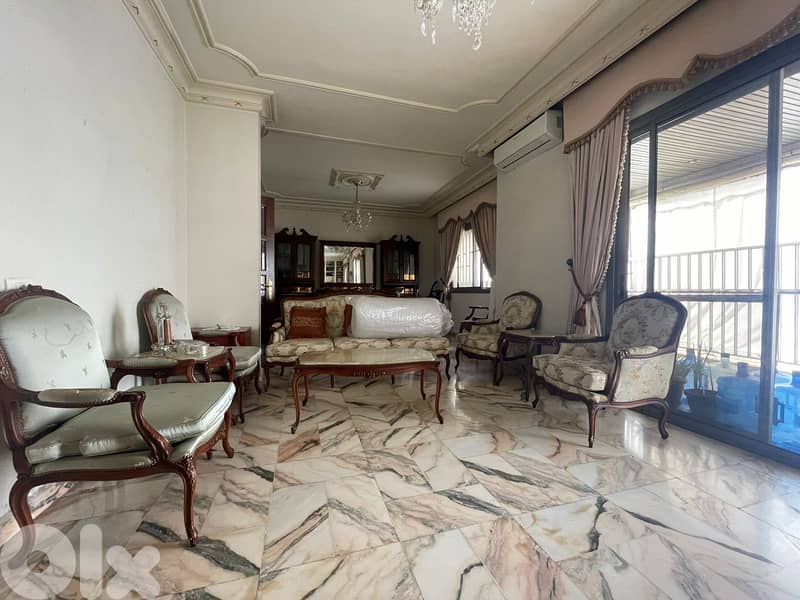 Apartment for Sale in Spears شقة للبيع في سبيرز 0