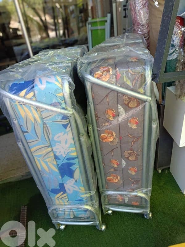 تخت كسر  Lit pliant 0