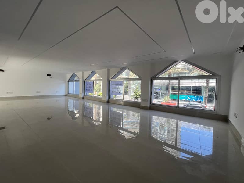 Showroom for Sale – 100 SQM صالة عرض للبيع 0