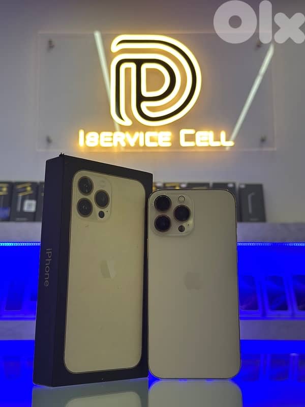 Iphone 13 Pro Max 256 Gb battery cracked back Like New 0