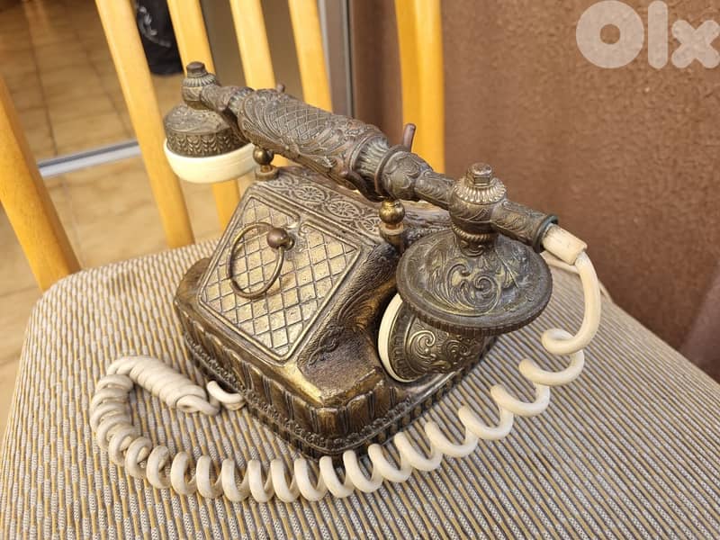 Vintage Telephone 1