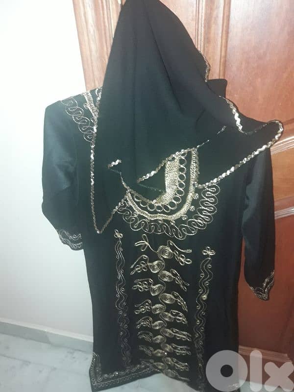 عباية ولادي مع شلحة مطرزين 0