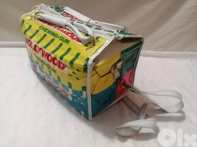 Hollywood gum handbag 1
