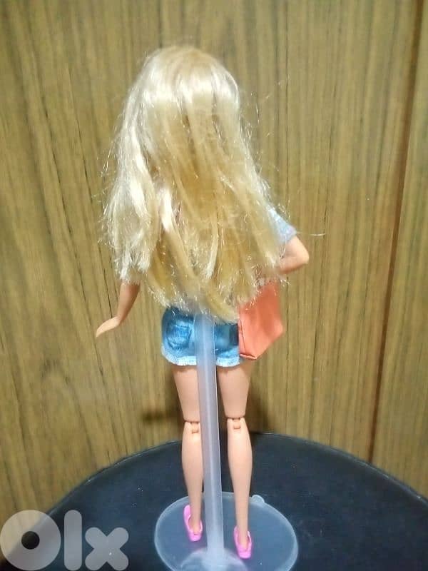 Barbie WALKS With PUPPY Mattel2015 Great doll flexi legs+kickers+bag. 2