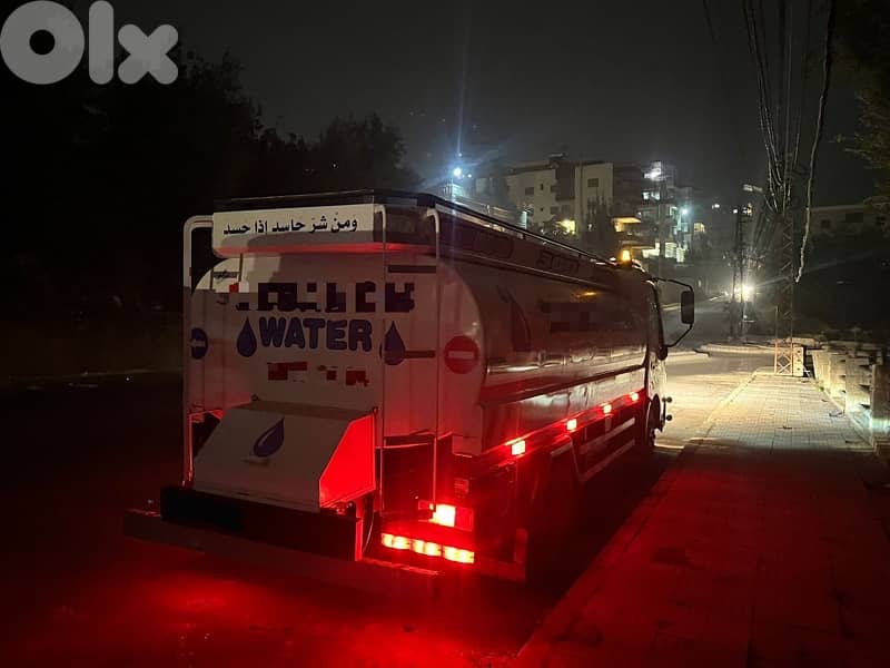 hino 300 صهريج هياه 2