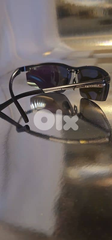 Veithdia Unique Aluminum Green Mirror Polarized Sunglasses 2