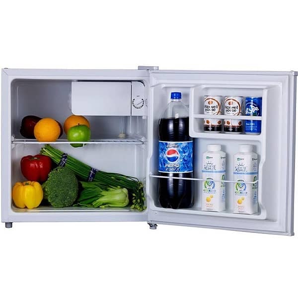 Midea 2.5Ft 45L Mini Top Mount Fridge 3