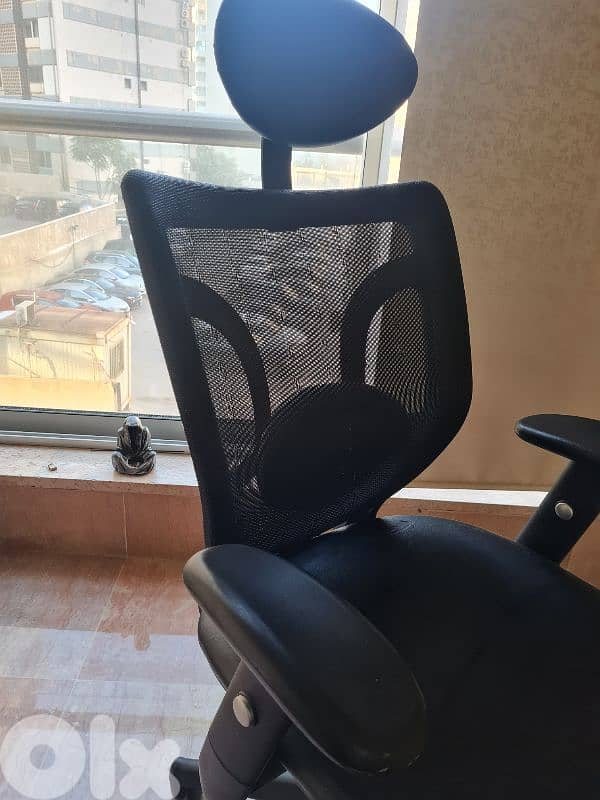office chair كرسي للمكتب 1