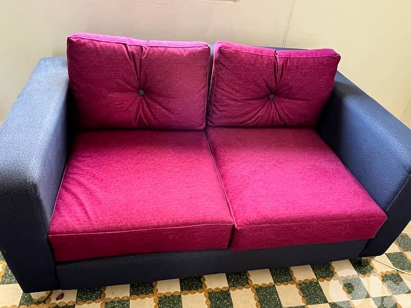 Colourful living room for sale 0