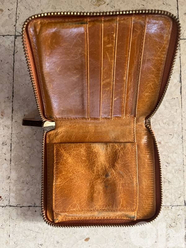 Wallet 1