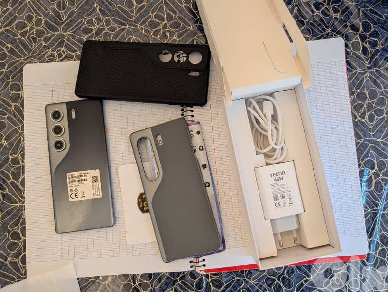 tecno camon 40 pro 1