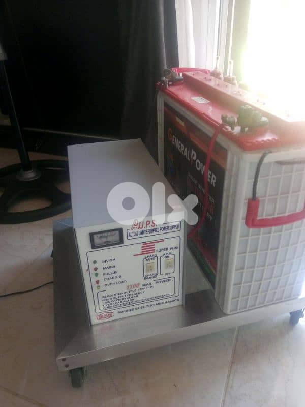 AUPS with solar battery 200AH 0