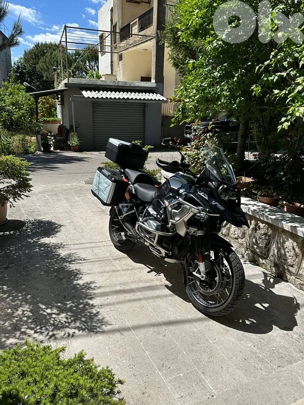 BMW R 1250 GS -Triple Black - 2022 - 1800 km only 2