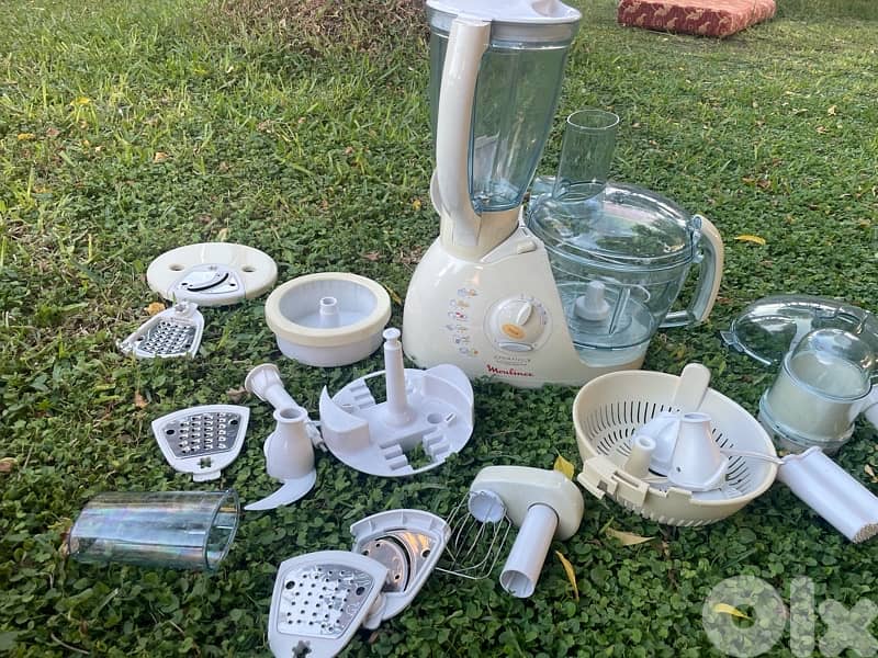 food processor- محضّرة طعام 1