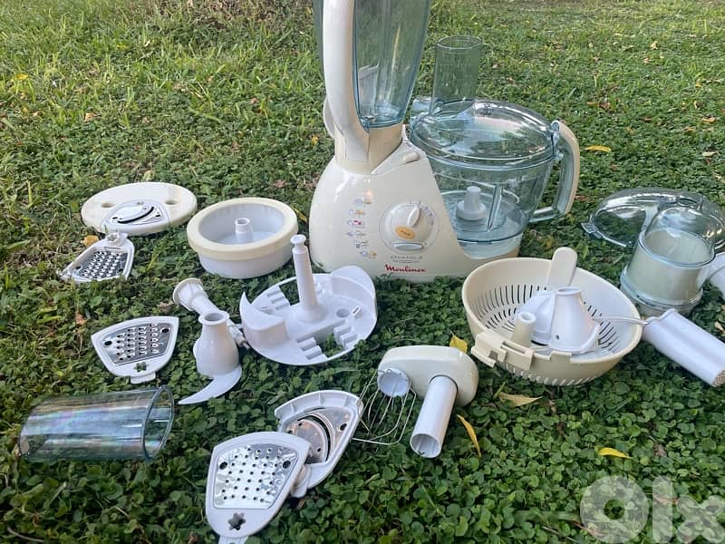 food processor- محضّرة طعام 2