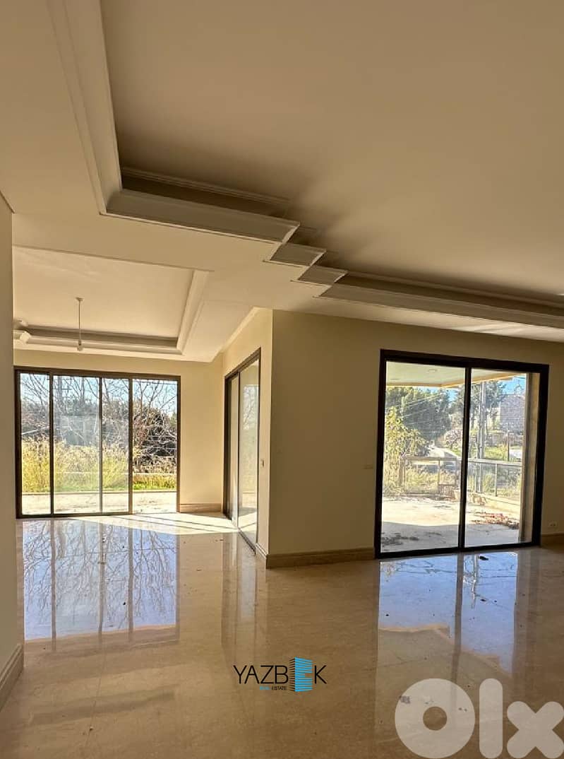 Apartment for Sale in Ballouneh شقة للبيع في بلونة 0