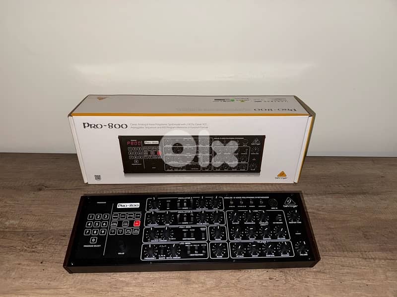 Behringer Pro 800 0