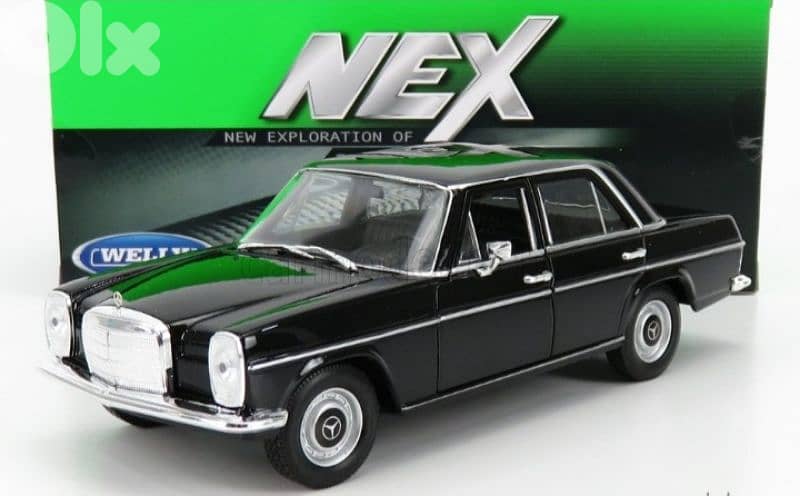 Mercedes 220 (W115) diecast car model 1;24 0