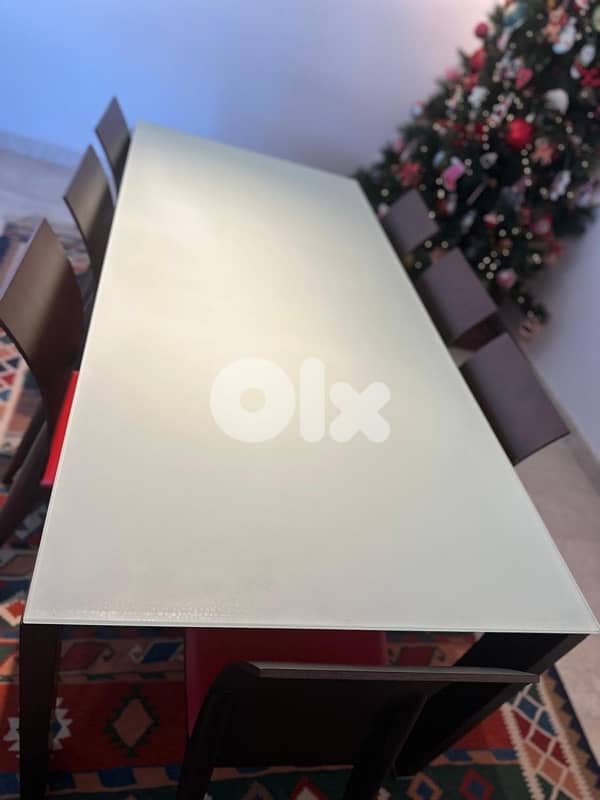 dining table with 4