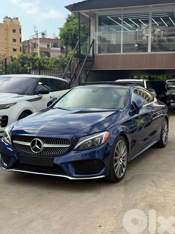 Mercedes-Benz C-Class 2018 clean carfax Amg package 0