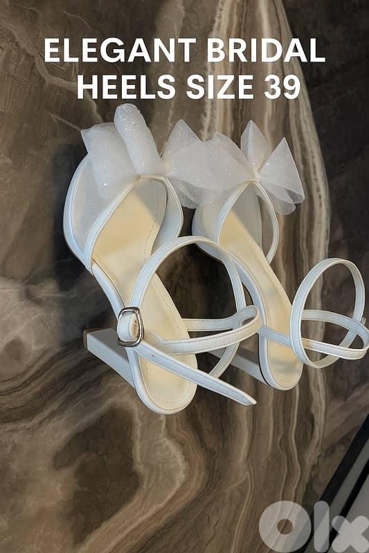 wedding women high heels shoes on budget 0