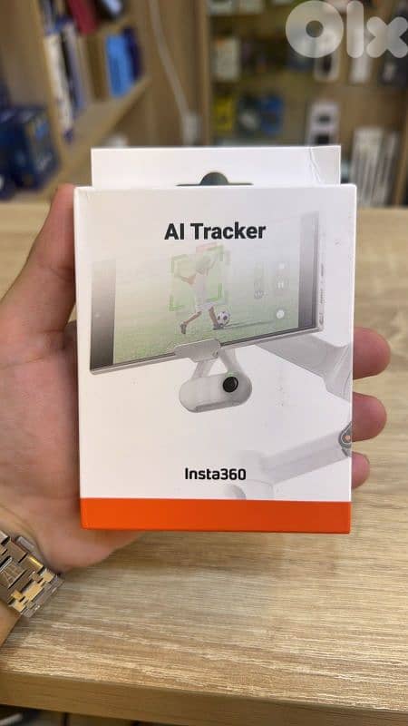 Insta360 Ai Tracker for flow pro 2 1