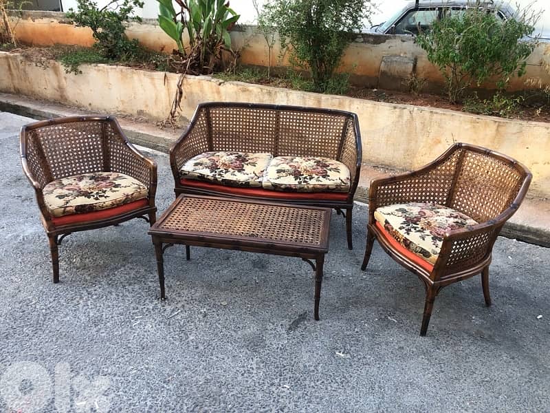 vintage living room in excellent condition. 520$ 8