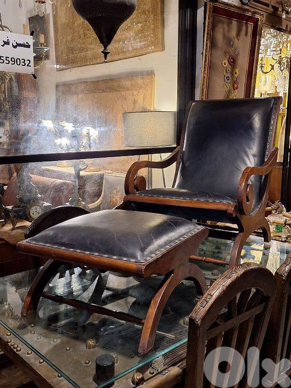 Real geniune leather Campeche chair and stool 0