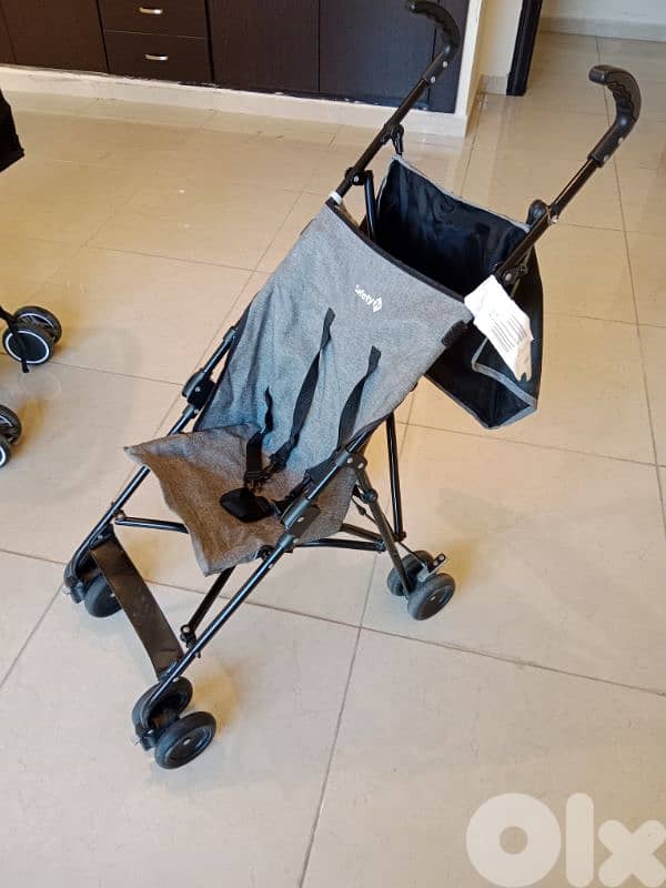 stroller 1