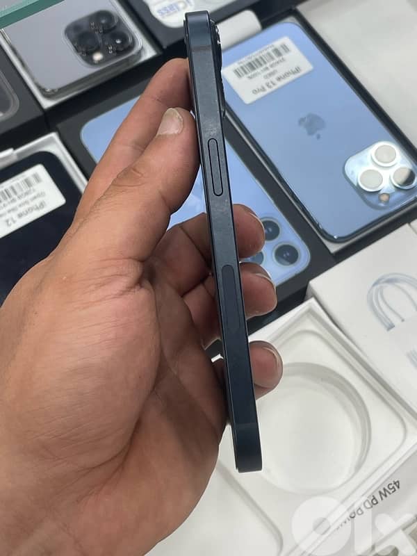iPhone 13 128 GB zero scratch like  new   battery 90% 1