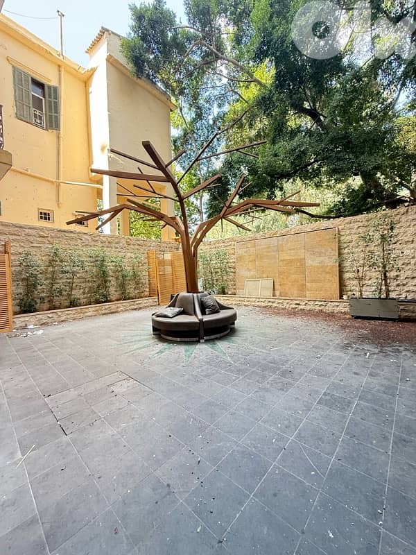 | SUITABLE FOR RESTAURANT | Shop with terrace for rent in Mar Mkhayel: 0