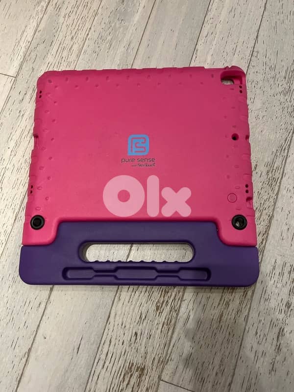 Shock absorber iPad case 1