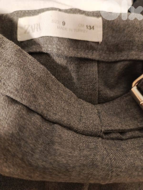 جاكيت وتنورة مع كنزة كم طويل-زارا 2