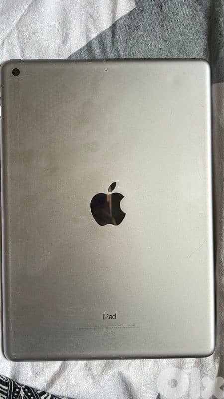 Ipad  6  generation 2